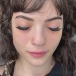 سالن تخصصی ناخن و مژه هِرا