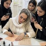 آموزشگاه و سالن زیبایی رزنگار