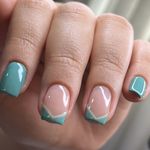 خدمات تخصصی ناخن آوا