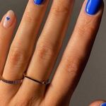 سالن تخصصی کاشت ناخن بانوان