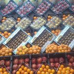 میدان میوه و تره‌ بار صادقیه