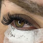اکستنشن مژه لیفت مژه خدمات لایق چشمان تو