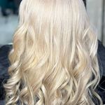 آرایشگاه ولارو