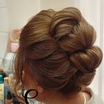 آموزشگاه وسالن زیبایی سانازشهیر