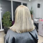 سالن  تخصصی رنگ و لایت مو  آنیتا طهرانی