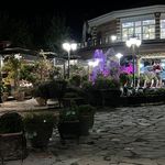 رستوران شاندیز سرسبز