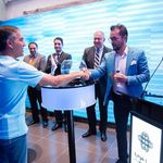 نمایندگی بی ام و دادمان