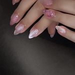 آموزش کاشت ناخن و ارائه خدمات ناخن زهرا