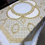 گالری شال و روسری عطرا