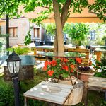 کافه‌حیات هزار افسانْ