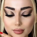 آموزش تخصصی میکاپ خانم دستانی