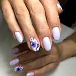 سالن کاشت ناخن لاک بار