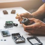 مهرداد طاهری