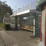 ایستگاه اتوبوس فروشگاه رفاه
