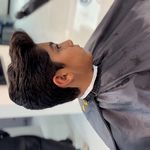 آرایشگاه مردانه مهران اسطوره