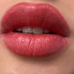مرکز تخصصی میکروبلیدینگ فاطمه زینالی