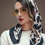 شال و روسری وستا