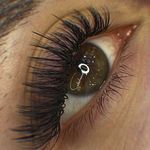 سالن زیبایی ثنا (تخصص ناخن و مژه)