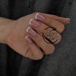 خدمات کاشت و ترمیم ناخن هدیه