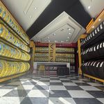 لاستیک یدک لند