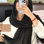 گالری شال و روسری عطرا