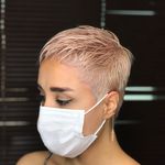 سالن زیبایی هستی ربیعی