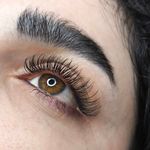 خدمات اکستنشن مژه مبینا