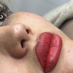 پیگمنتر متخصص ارایش دائم