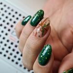 سالن زیبایی هالیرا