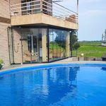 شیشه اکاردونی، کرکره برقی اکبری