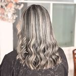 سالن زیبایی و آکادمی آرایشگری ویوگ