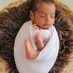 آتلیه تخصصی عروس و کودک هیوا