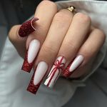 سالن تخصصی ناخن و زیبایی یلدیز