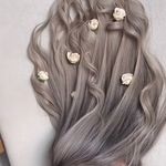 سالن  تخصصی رنگ و لایت مو  آنیتا طهرانی