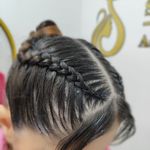 آموزشگاه وسالن زیبایی سانازشهیر