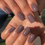 آموزش و خدمات تخصصی ناخن نیلو