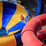 استخر و پارک آبی آبسار