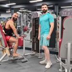 مجموعه ورزشی رویال کلاب ازگل