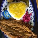 سفره خانه سنتی گلپونه ها