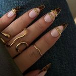 خانه ناخن زهره تباررمی