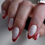 مرکز تخصصی ناخن و مژه منصوره بختیاری