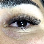 آموزشگاه و سالن زیبایی نیکی و الهه گلپا