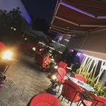 کافه رستوران پلاتو