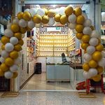 فروشگاه عطر و آرایشی اطلس