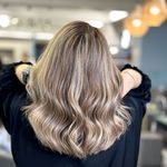 خدمات رنگ و مش و احیا مو سمیرا