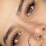 مرکز تخصصی کاشت مژه و ناخن حدیث