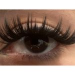 کاشت و اکستنشن مژه لونا(15درصدتخفیف)