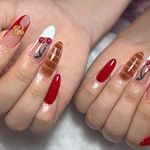 خدمات تخصصی کاشت و طراحى ناخن دان