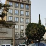 ساختمان پزشکان اشراق
