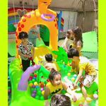 مهدکودک وپیش دبستانیدو زبانه نیکاد